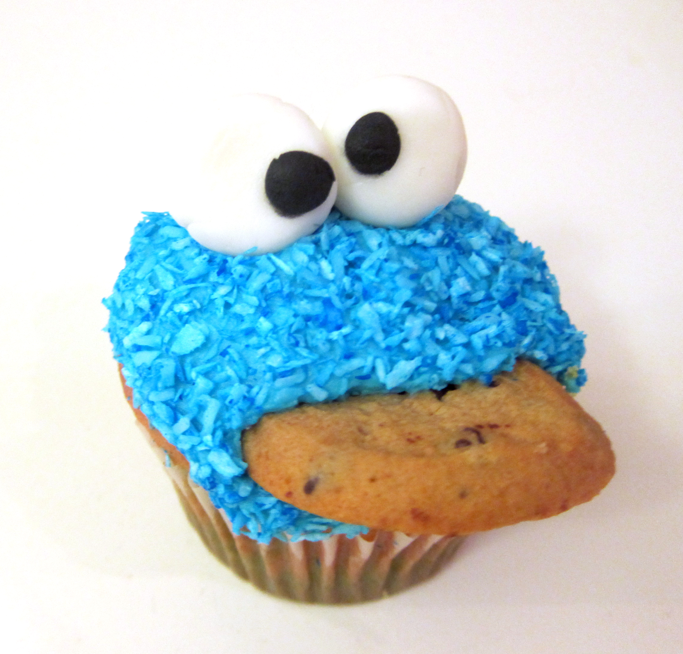 Cookie Monster Cupcake Tutorial.